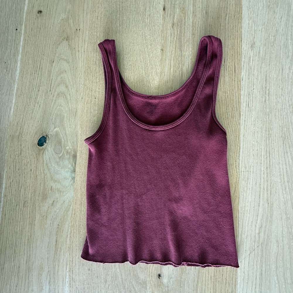 Brandy Melville Beyonca Cropped Tank - Burgundy